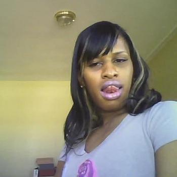 GoddessChanelDior, 28 African American transgender escort, Brooklyn